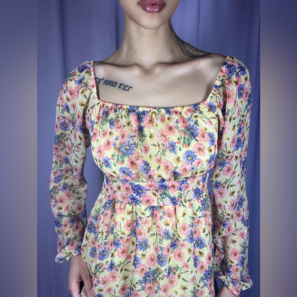 Rewind Yellow Floral Mini Dress Size S Ruffle Slinky Cottage Boho Peasant Bloom